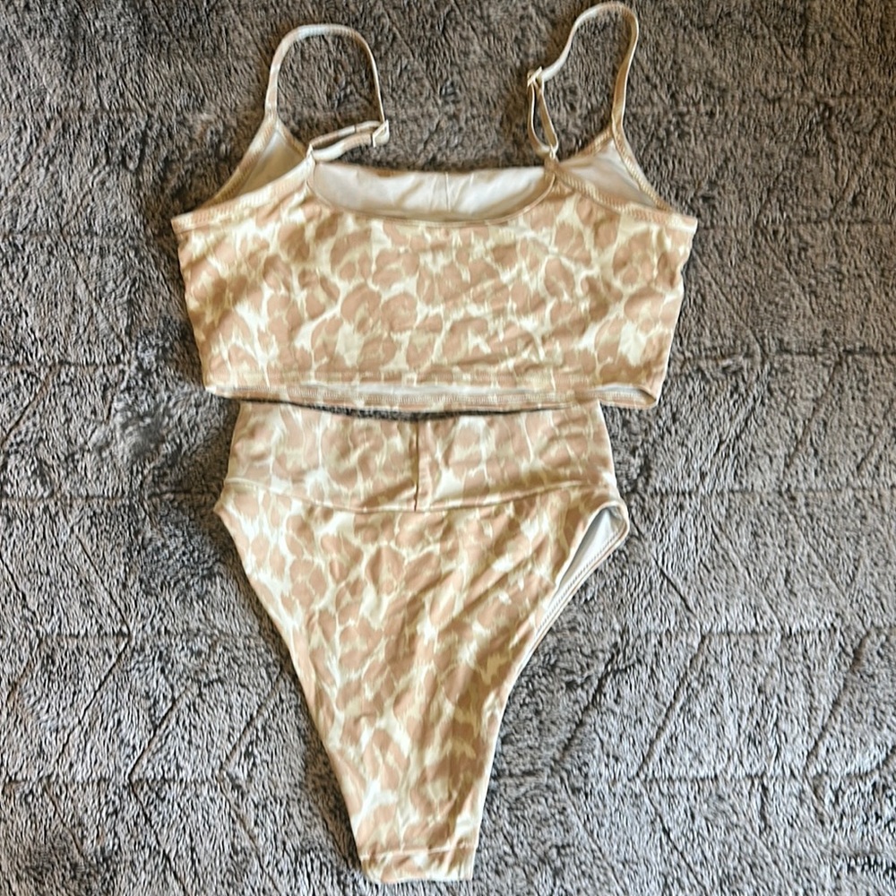 Beige Patterned Bikini Set - Picture 3 of 4